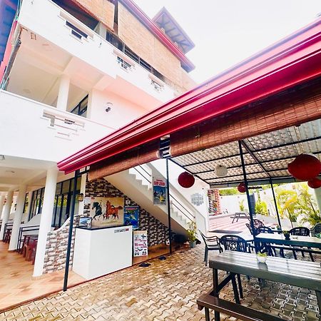 Iresort Weligama Exterior photo